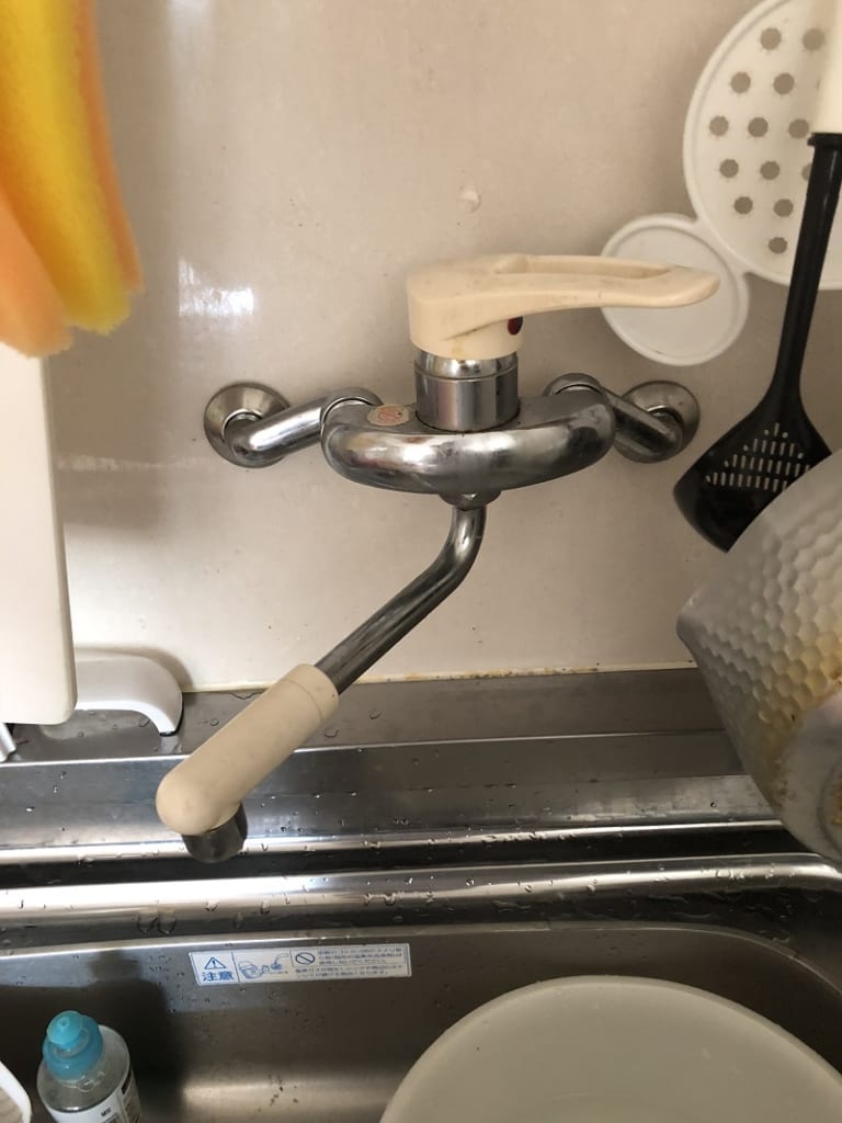 台所の水漏れ施工事例