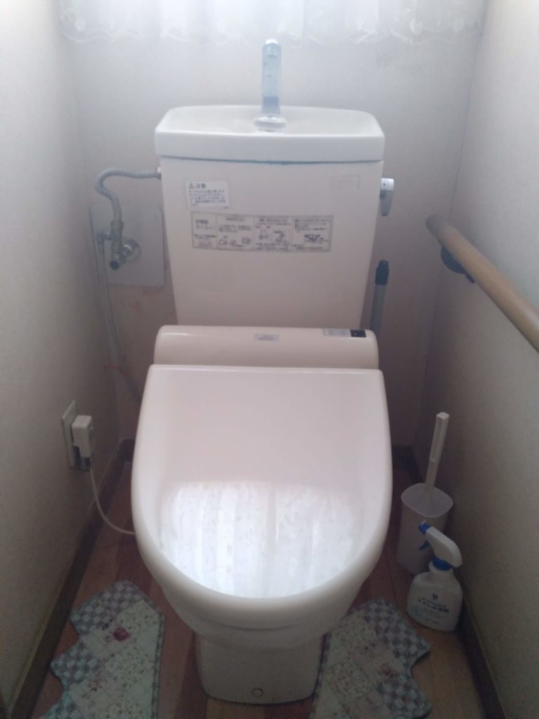 桜川市でトイレ詰まり修理を行いました。