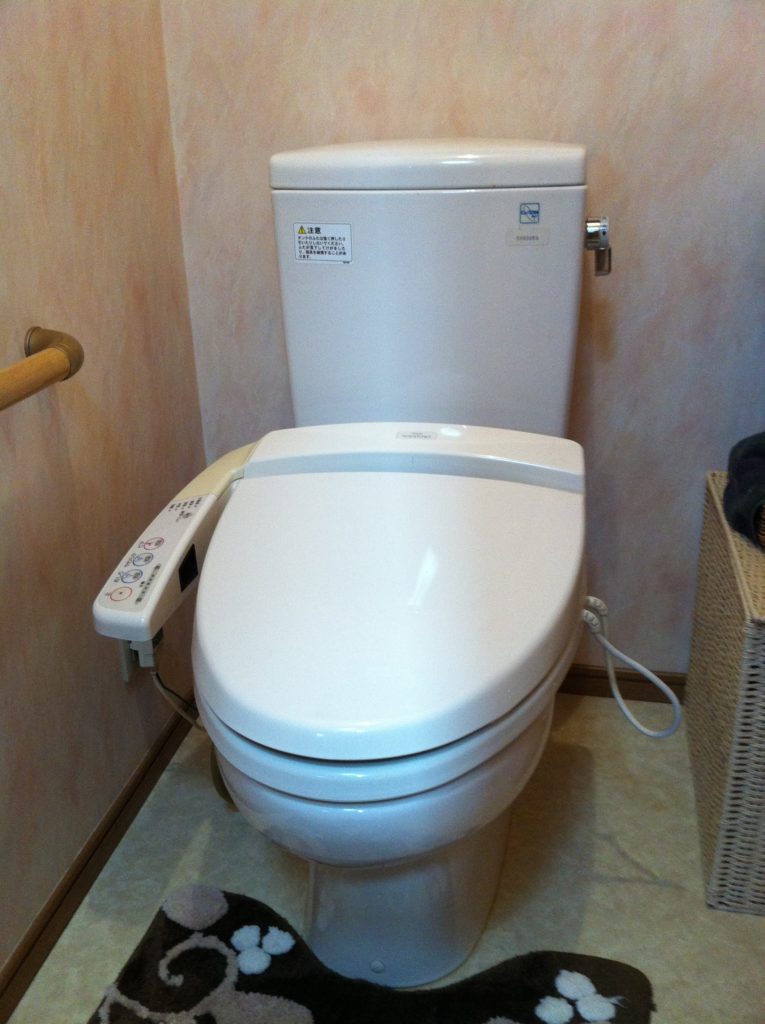 水戸市でトイレの水漏れ修理を行いました。
