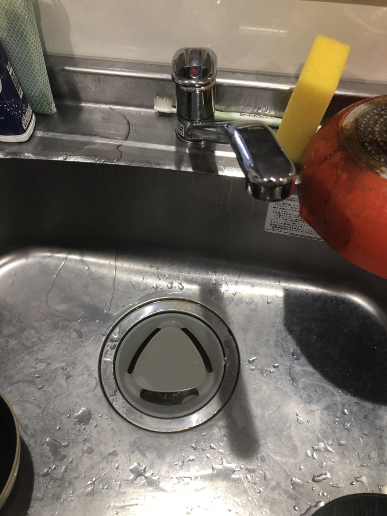 石岡市でキッチンの蛇口水漏れ修理を行いました。