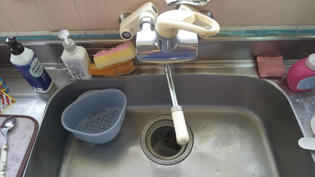 台所の排水水漏れ修理